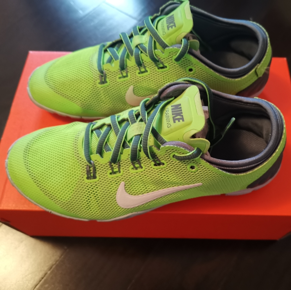 Training Shoes - Picture 2 of 2